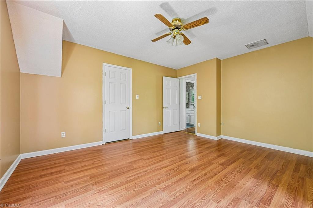 520 E Ohio Avenue Property Photo 25