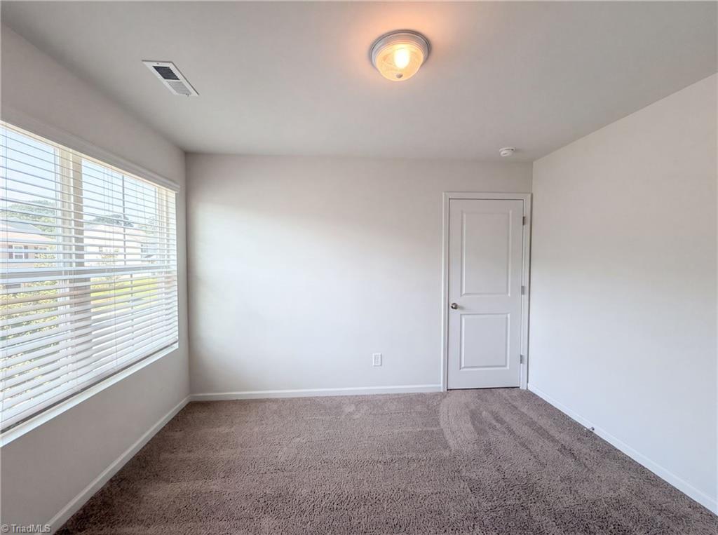 1957 Glenburn Drive Property Photo 12