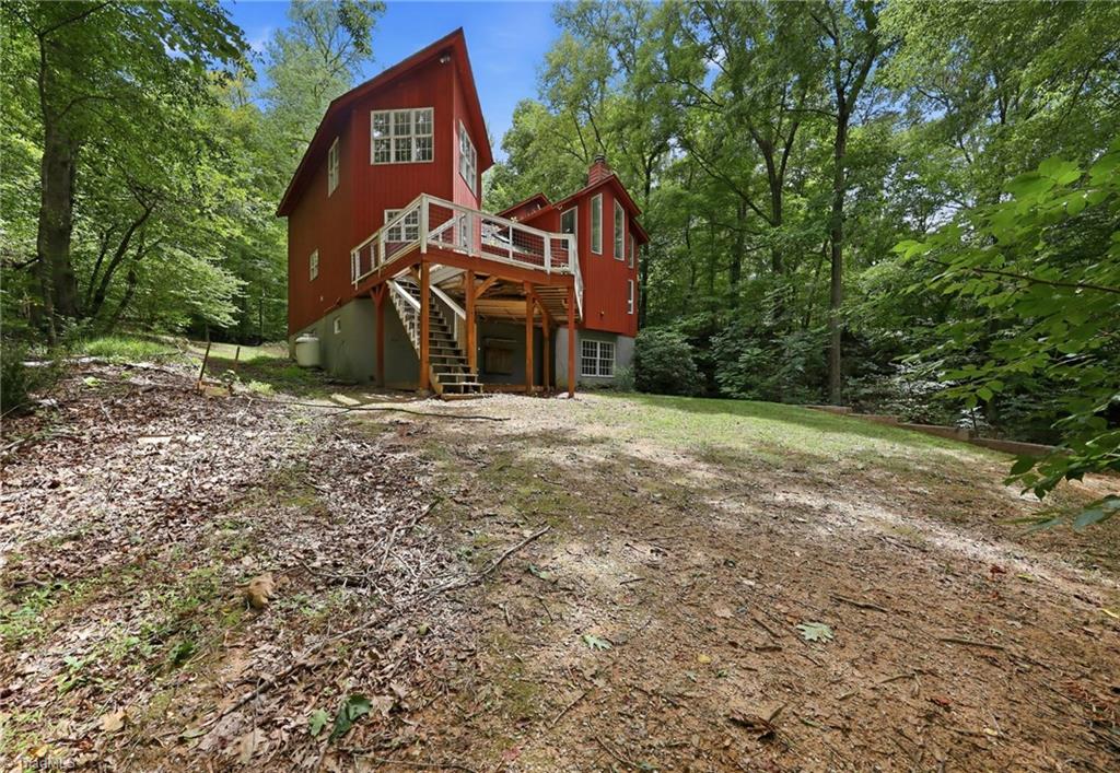 8206 Crows Nest Lane Property Photo 2