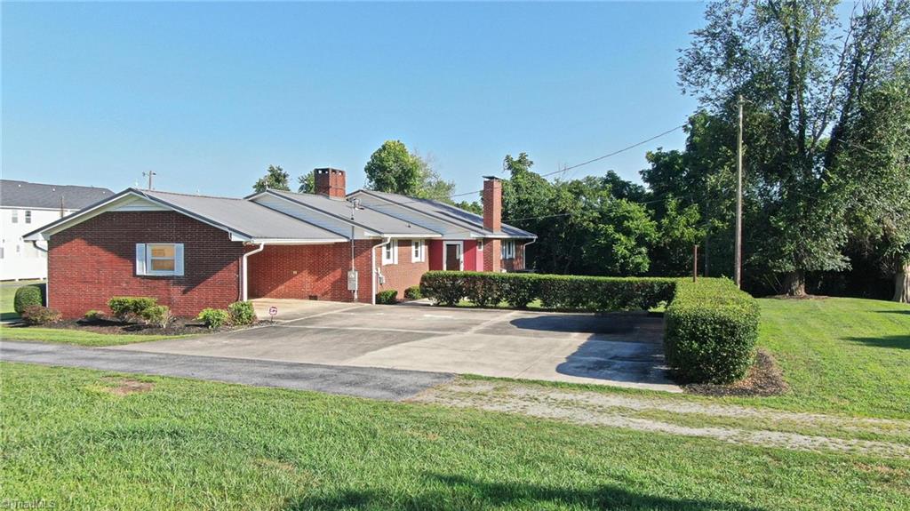 5386 Braxton Craven Road Property Photo 35