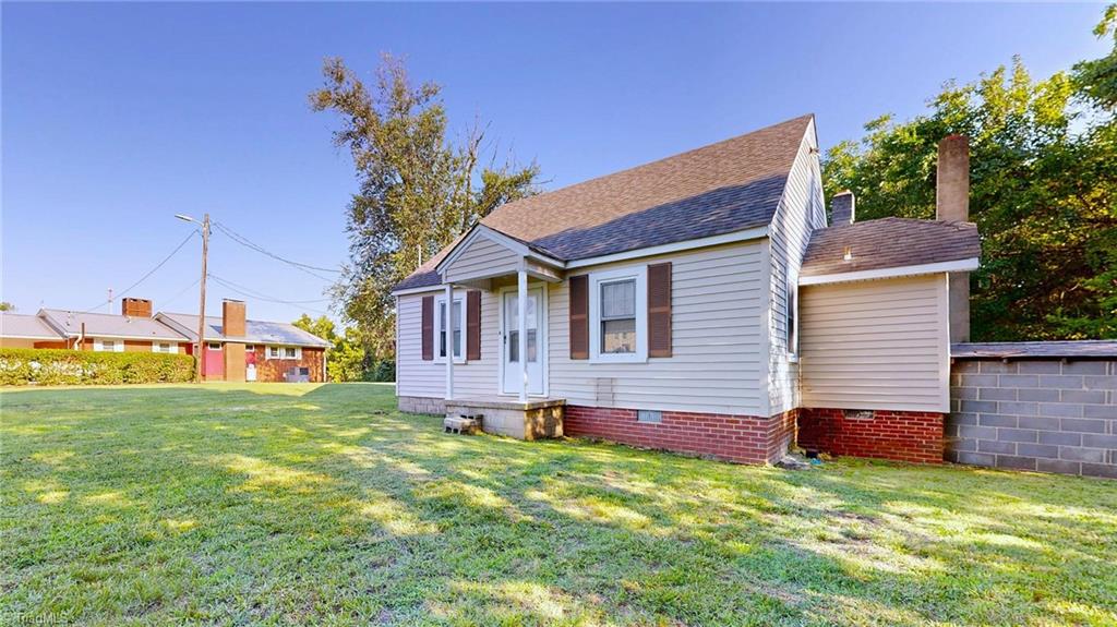 5388 Braxton Craven Road Property Photo 8