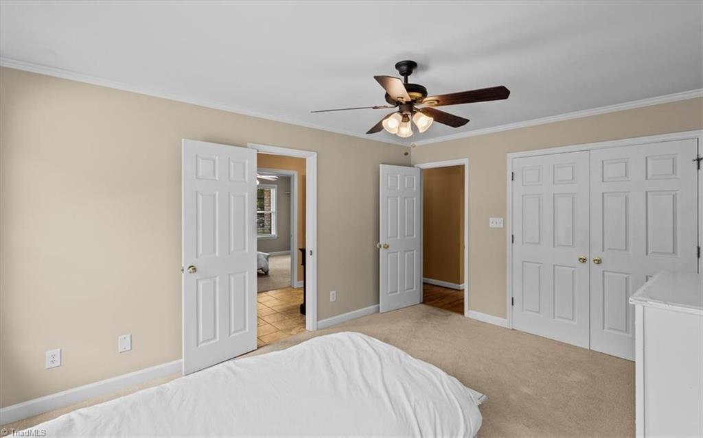 592 Carson Ridge Drive Property Photo 22