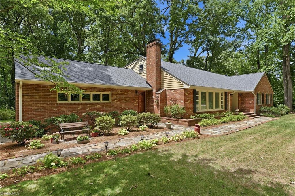 1501 Westridge Road Property Photo 3
