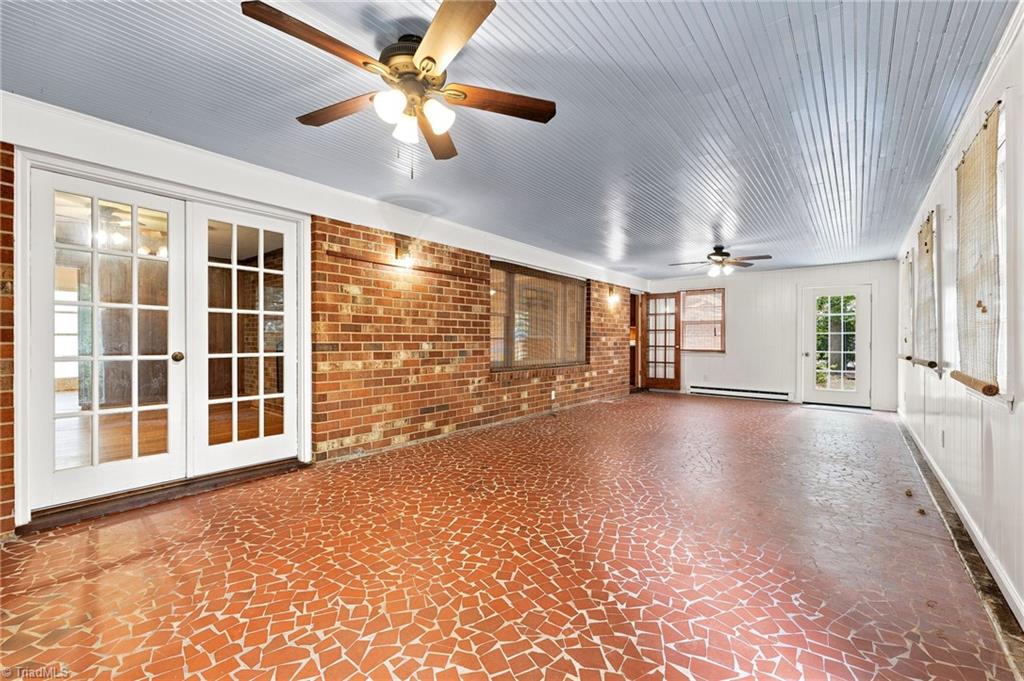 1501 Westridge Road Property Photo 31