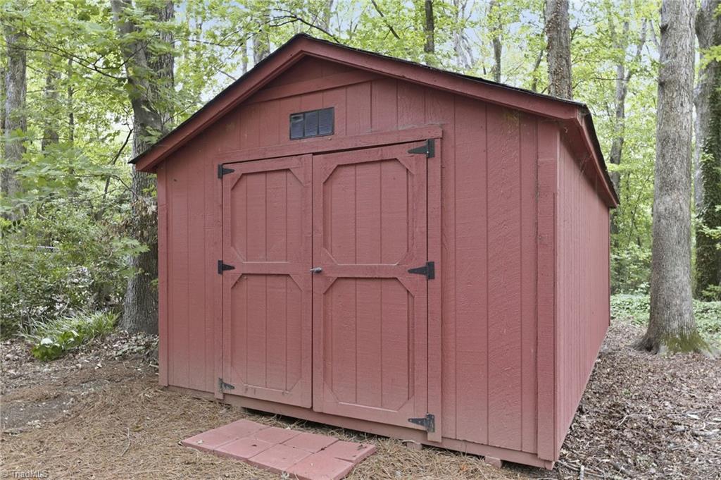 1501 Westridge Road Property Photo 41