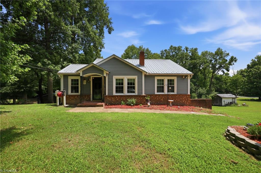 371 Conrad Drive Property Photo 3