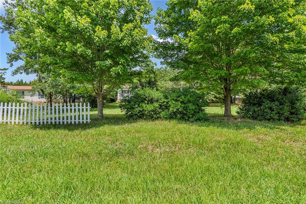 515 Wafford Road Property Photo 4