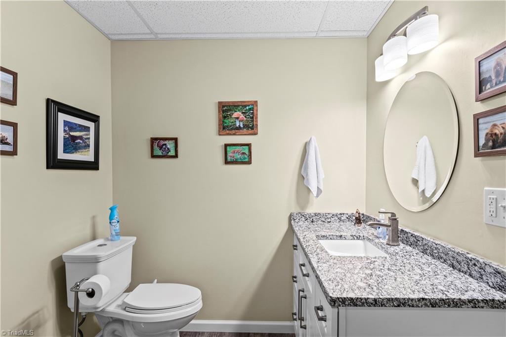 174 Stadium Oaks Drive Property Photo 26