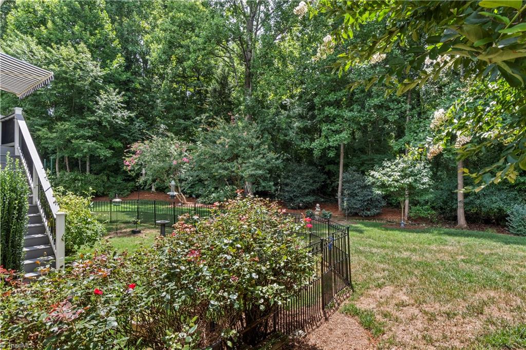174 Stadium Oaks Drive Property Photo 34