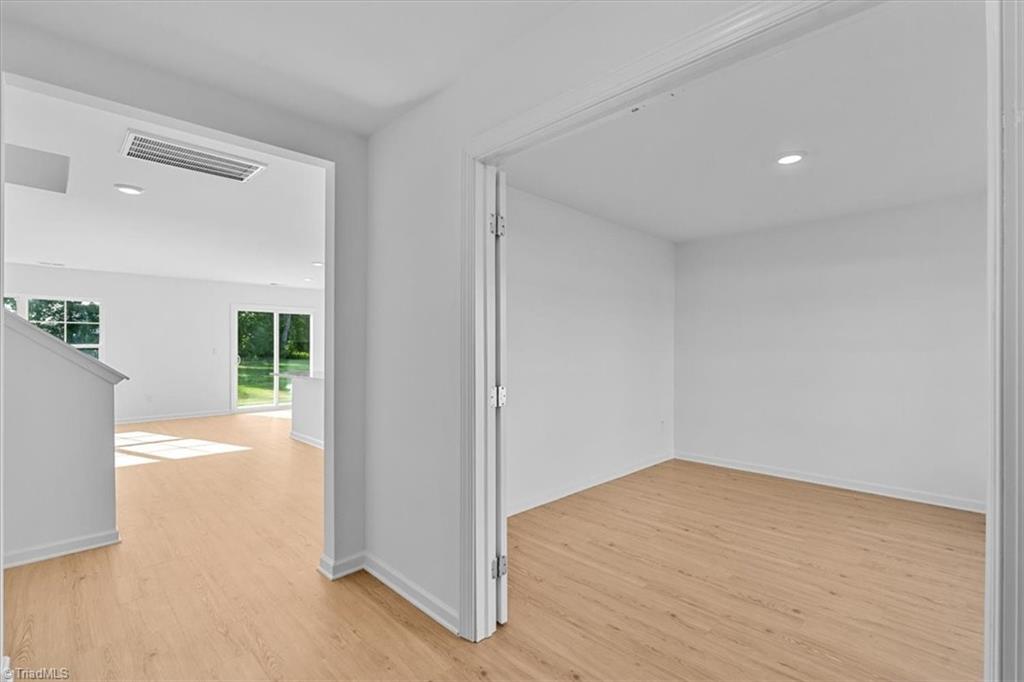436 Jackson Way Property Photo 7