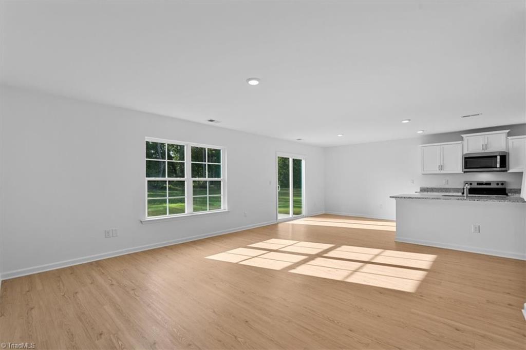 436 Jackson Way Property Photo 22