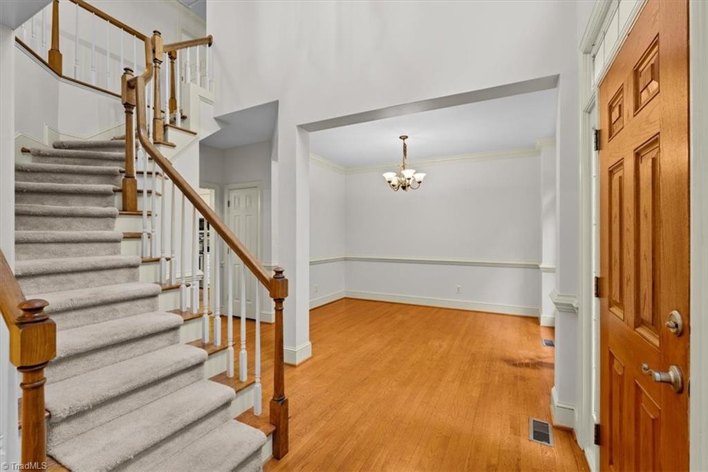 2609 Baytree Drive Property Photo 3