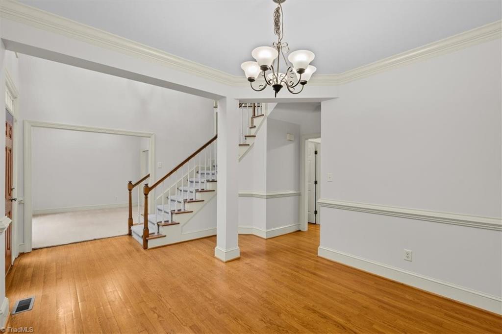2609 Baytree Drive Property Photo 5