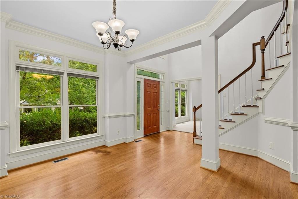 2609 Baytree Drive Property Photo 6