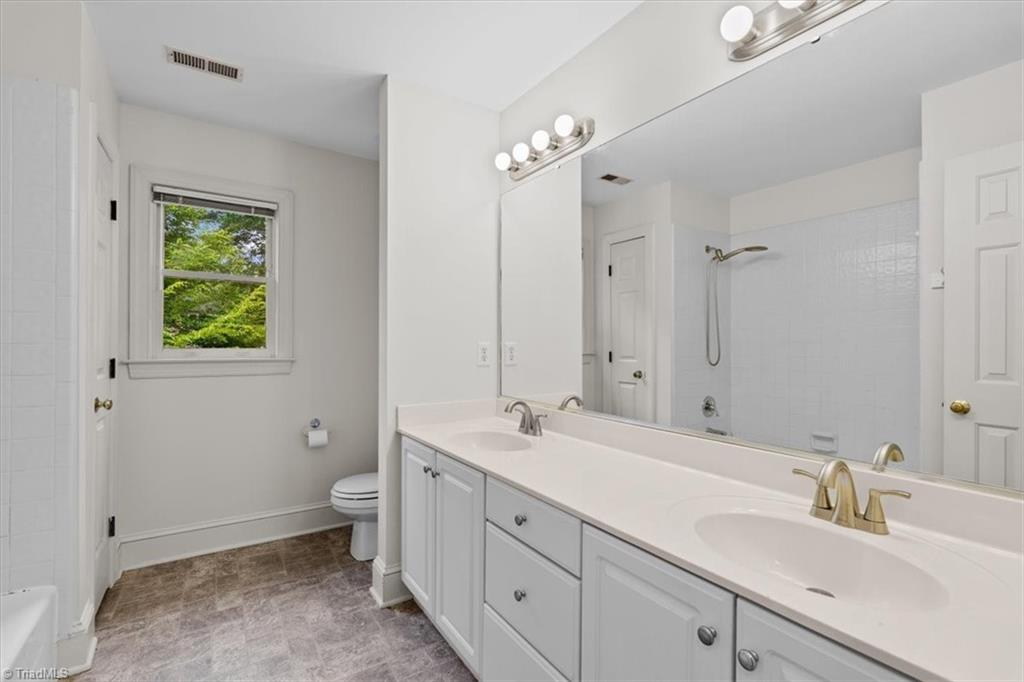 2609 Baytree Drive Property Photo 32
