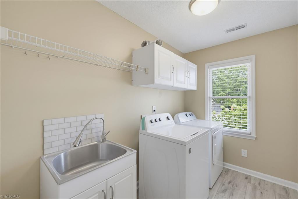 3312 Stable Court Property Photo 27