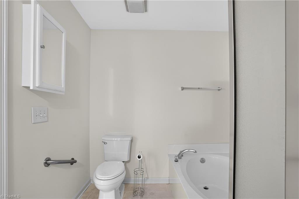 917 Eagle Road Property Photo 34