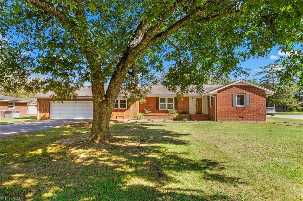 1000 Hanford Road Property Photo 1