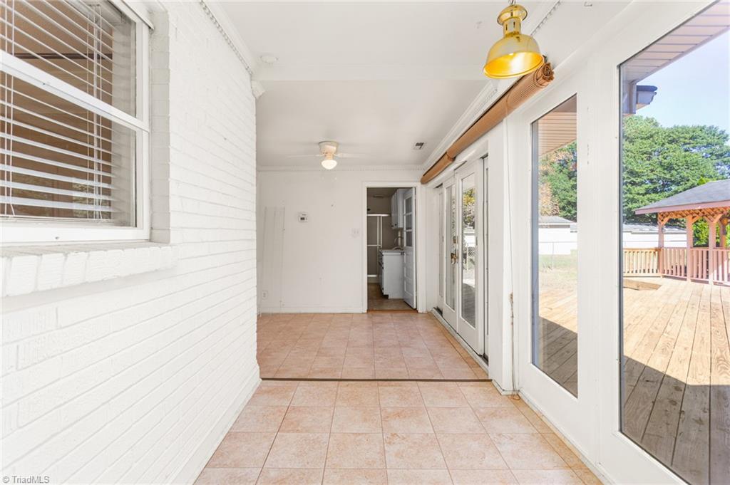 1000 Hanford Road Property Photo 14