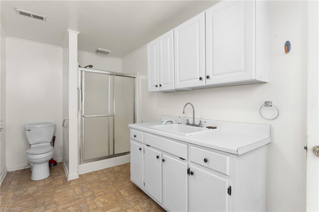 1000 Hanford Road Property Photo 16