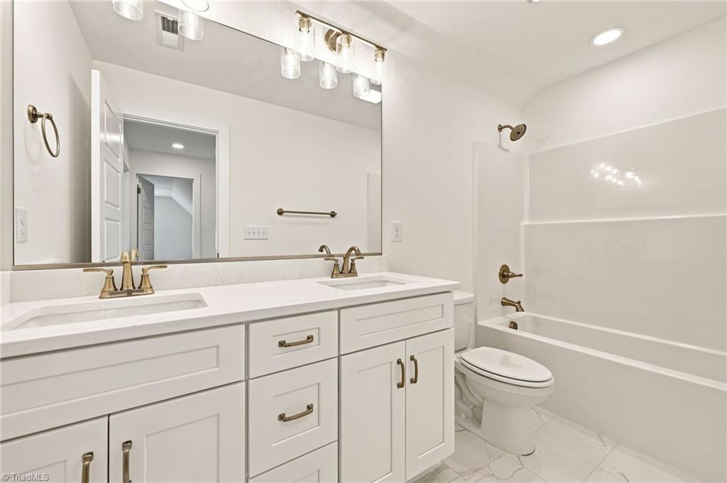 377 Lenalan Drive Property Photo 37