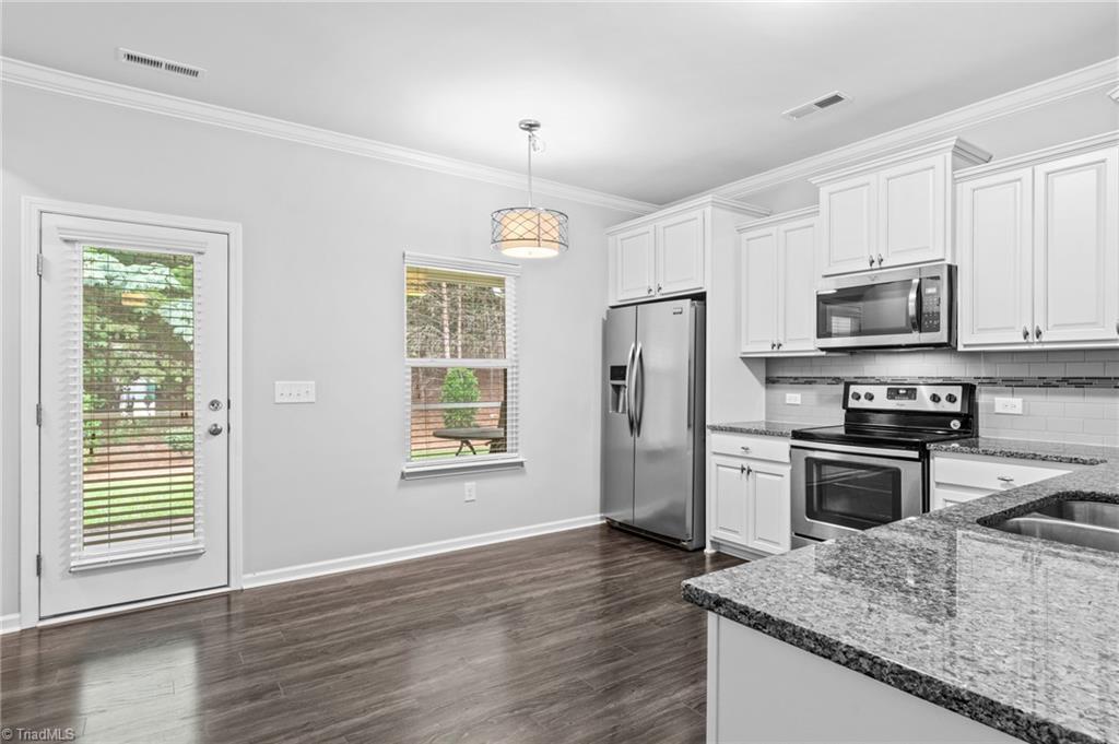 3714 Littlebrook Drive Property Photo 10
