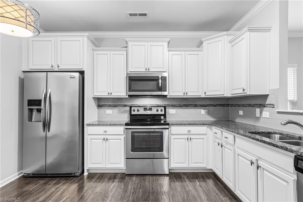 3714 Littlebrook Drive Property Photo 12
