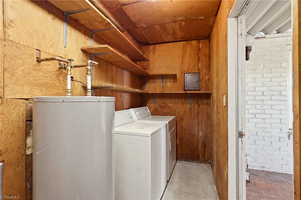 2902 Saint Marks Road Property Photo 30