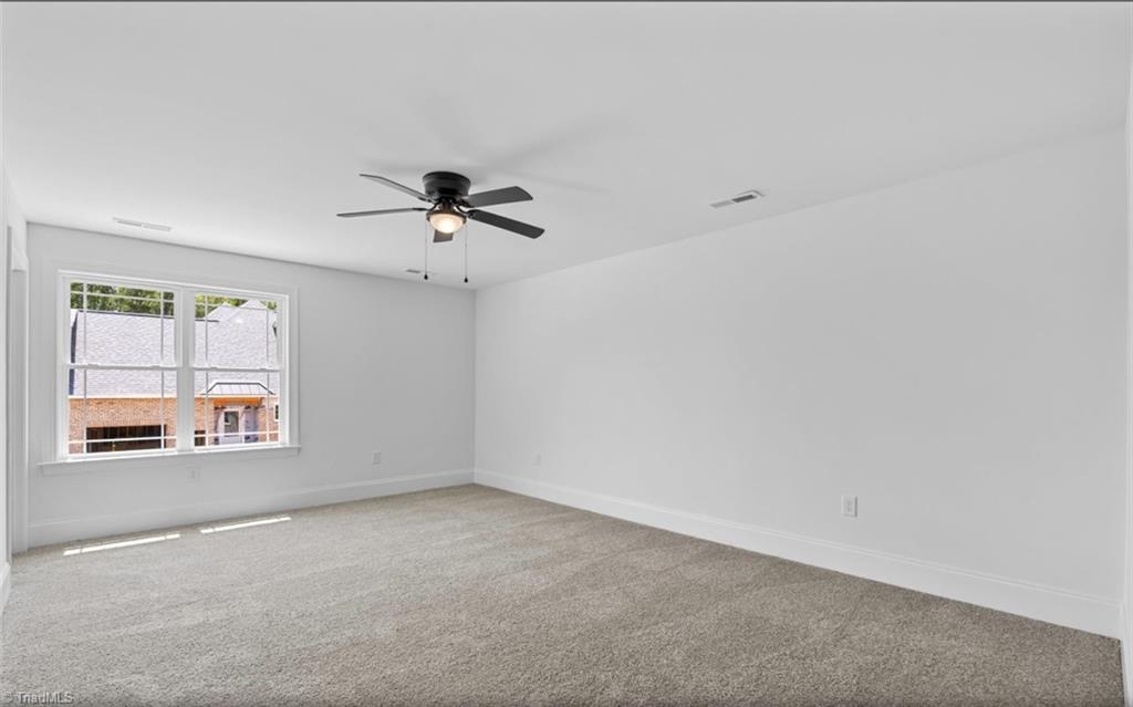 7804 Duggins Drive Property Photo 5