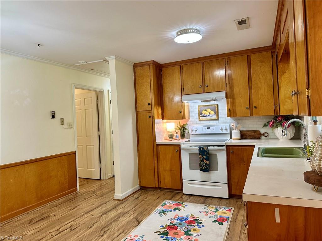 549 Conrad Road Property Photo 16