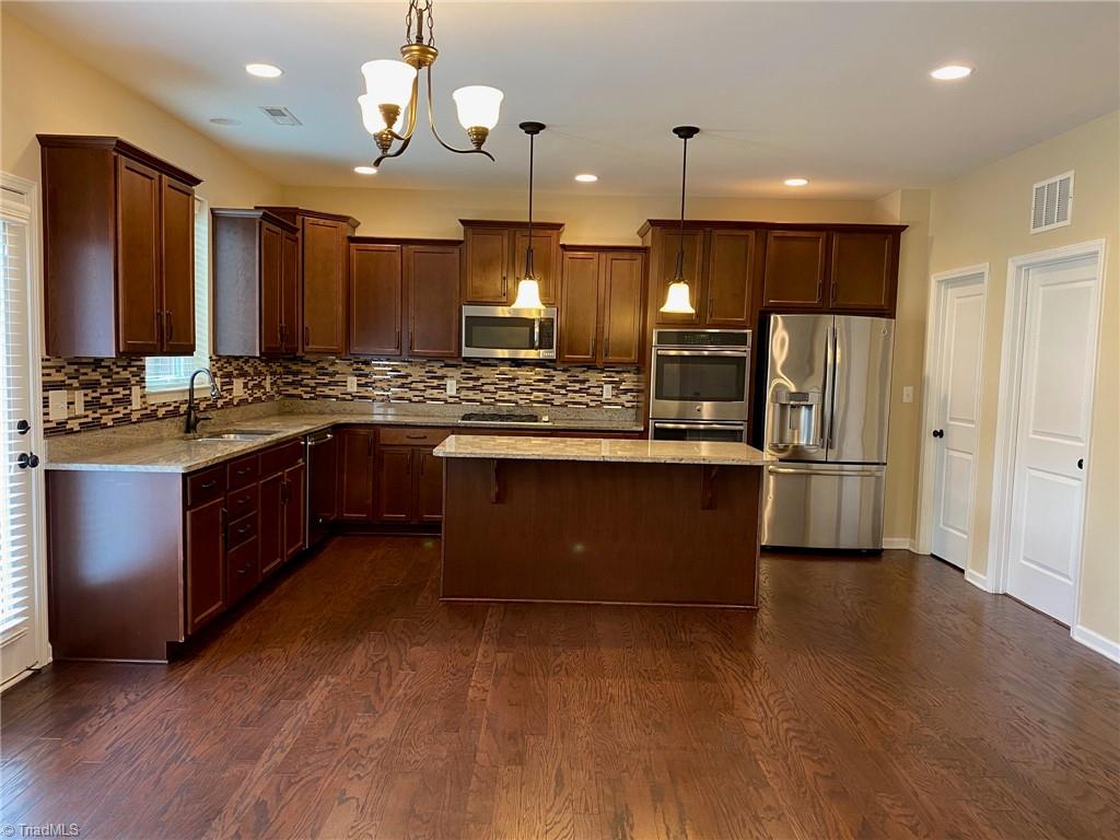 3011 Ironwood Flat Drive Property Photo 10
