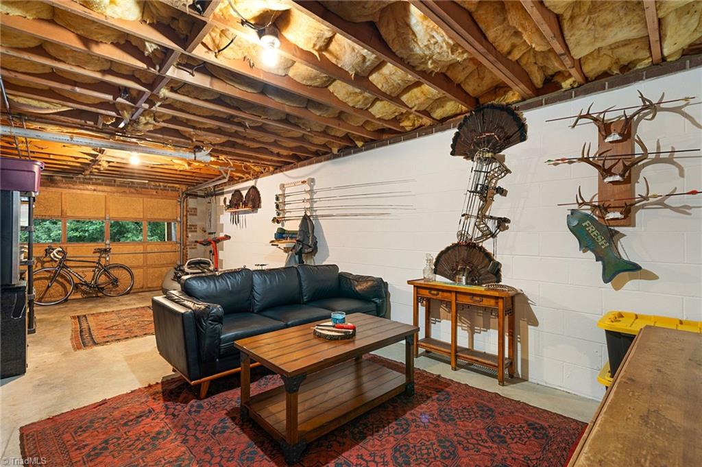 524 Rock Cliff Court Property Photo 12