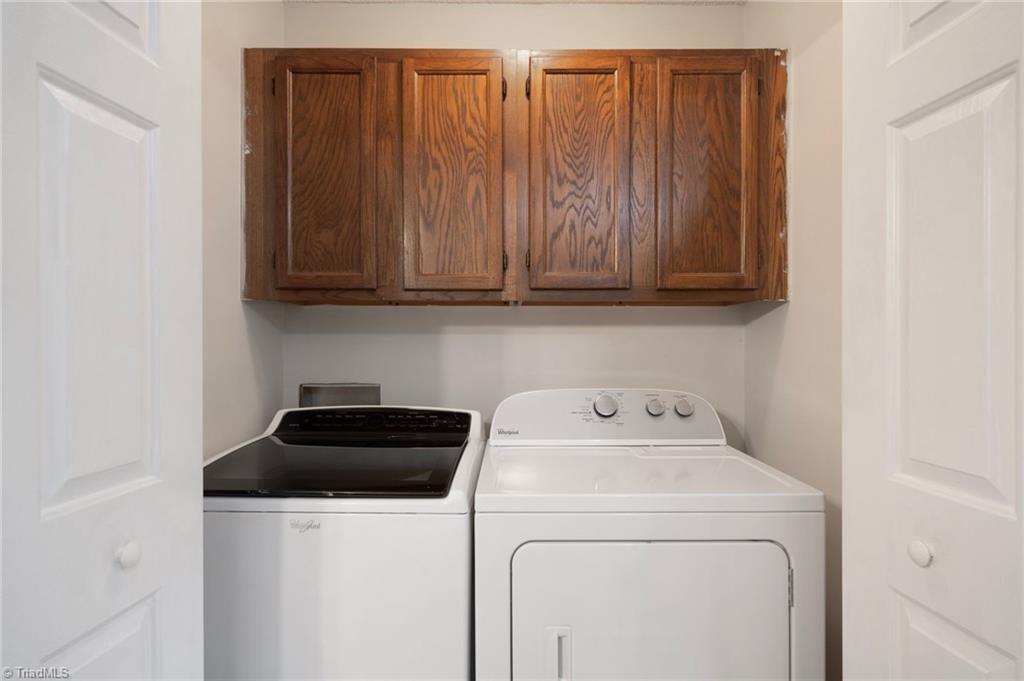 524 Rock Cliff Court Property Photo 22
