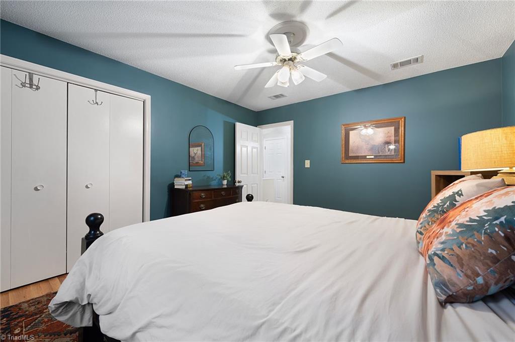 524 Rock Cliff Court Property Photo 25