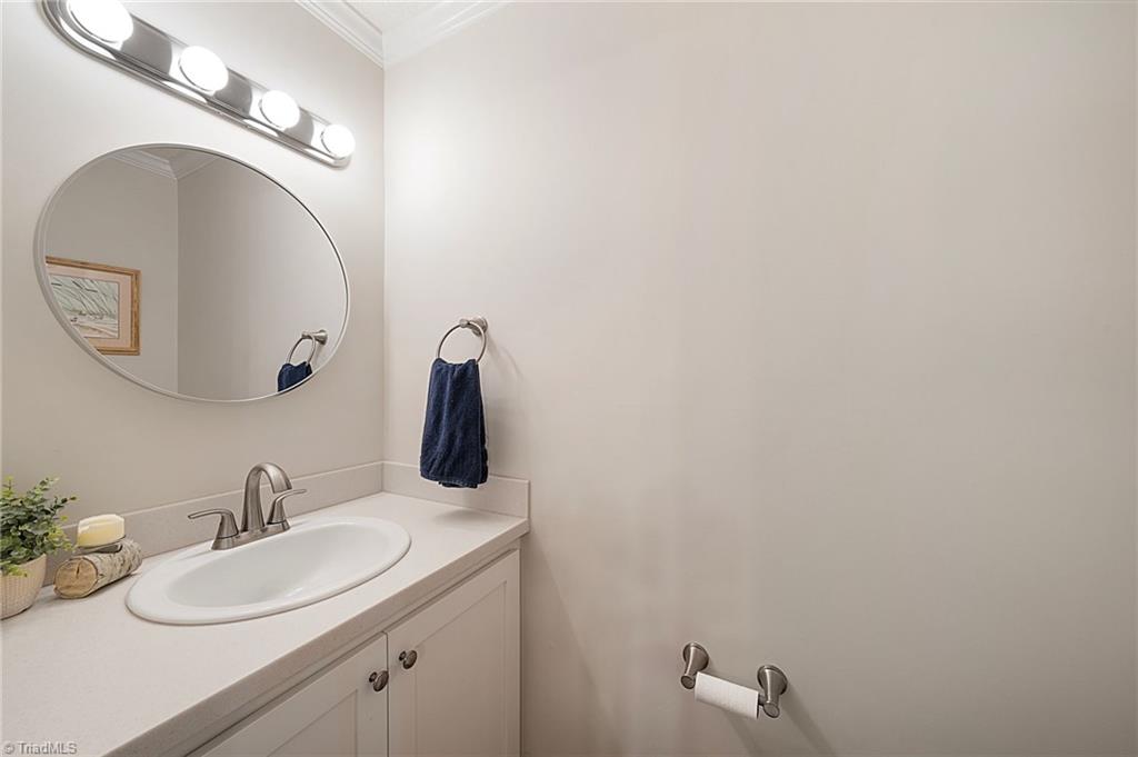 524 Rock Cliff Court Property Photo 26