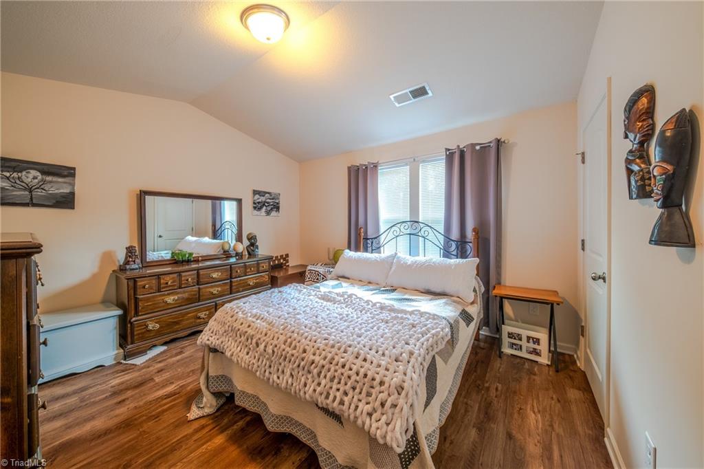 1166 Brooksridge Way Property Photo 12