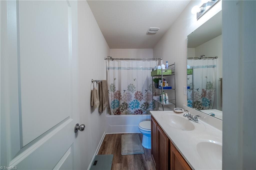 1166 Brooksridge Way Property Photo 15