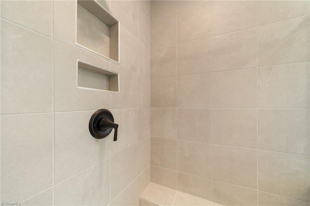 878 Brooklet Court Property Photo 42