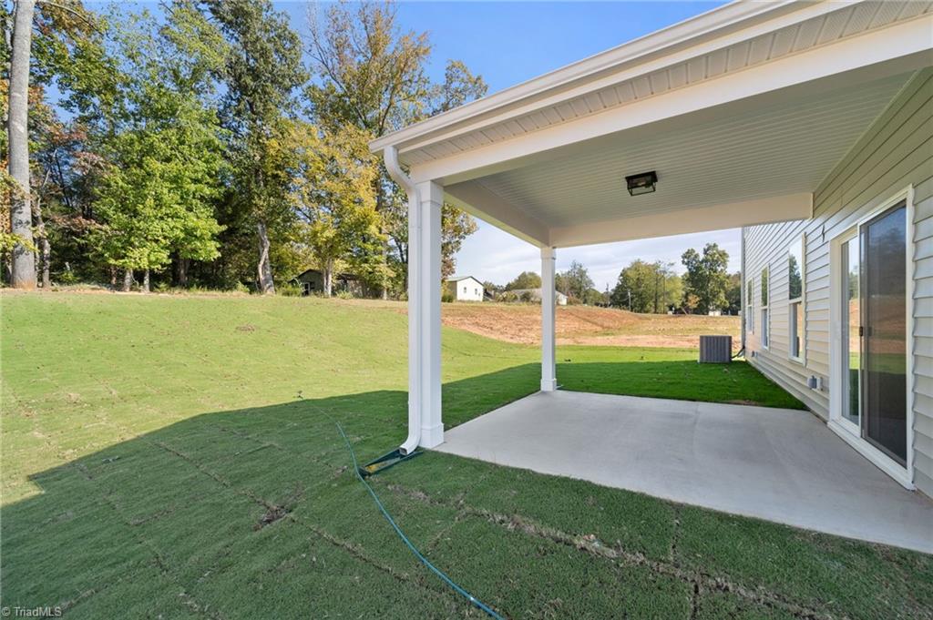 878 Brooklet Court Property Photo 44