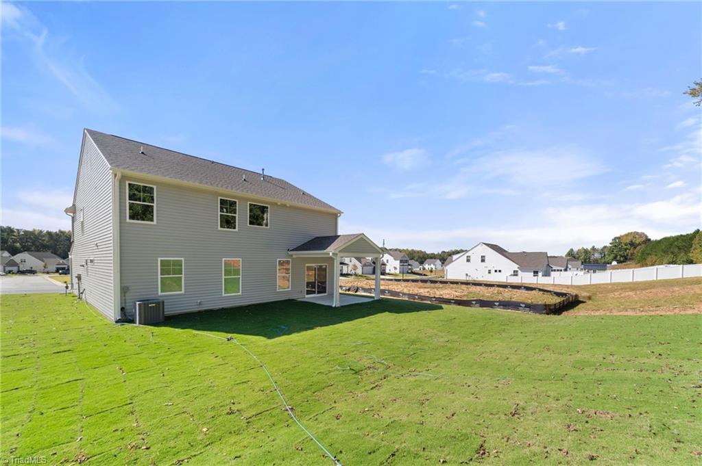 878 Brooklet Court Property Photo 46
