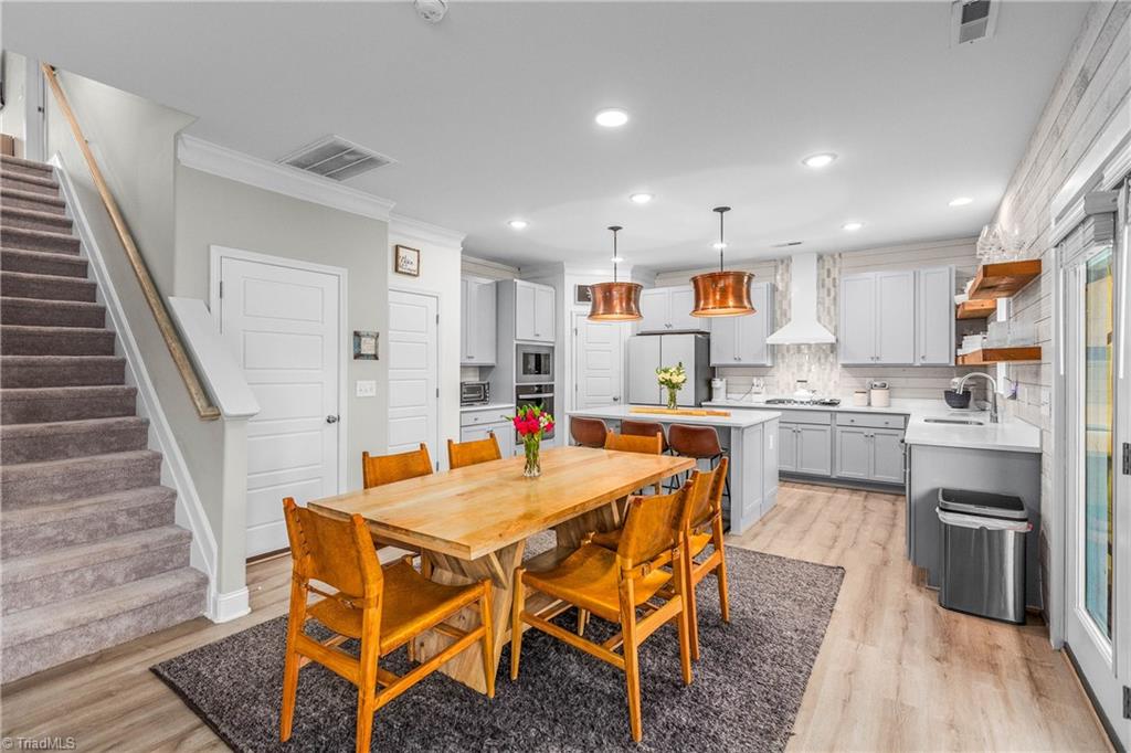 1302 Leyland Terrace Property Photo 11