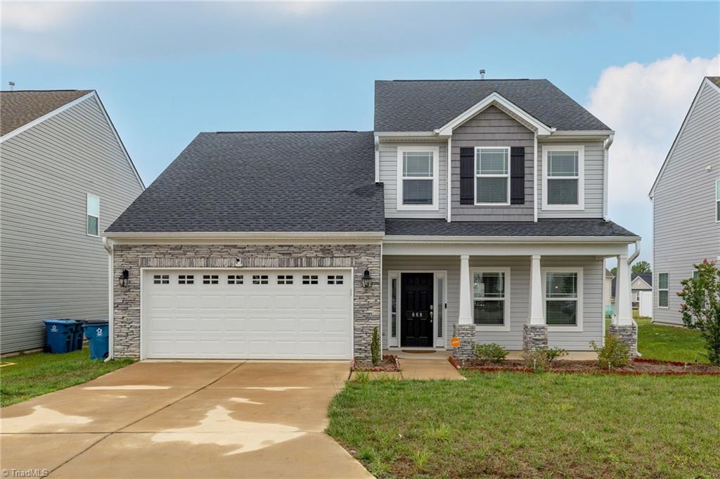 668 Palomino Mustang Drive Property Photo 1
