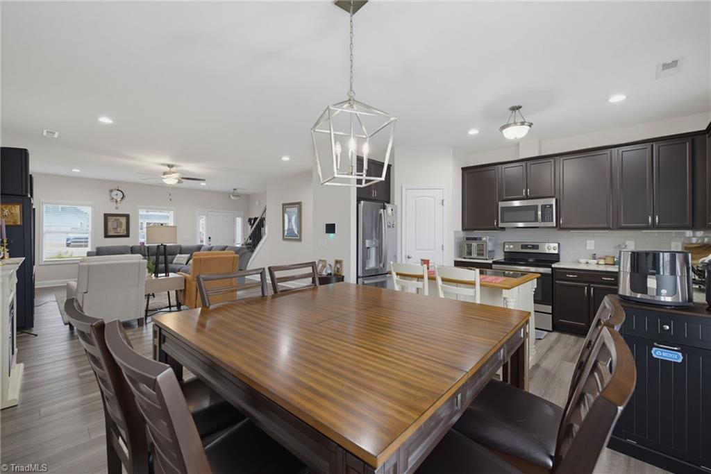 668 Palomino Mustang Drive Property Photo 8