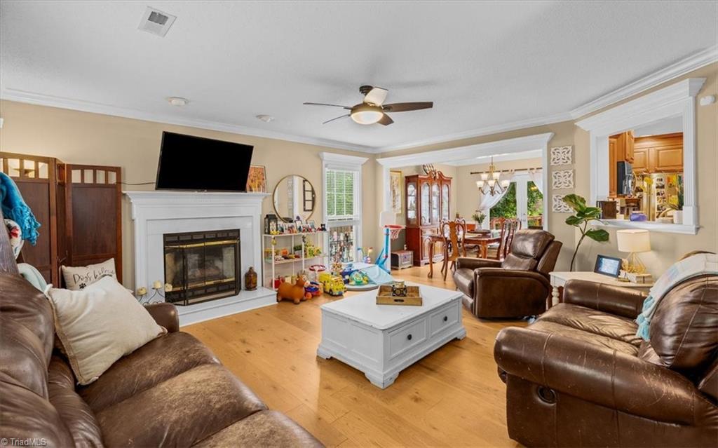 4904 Jessup Grove Road Property Photo 4