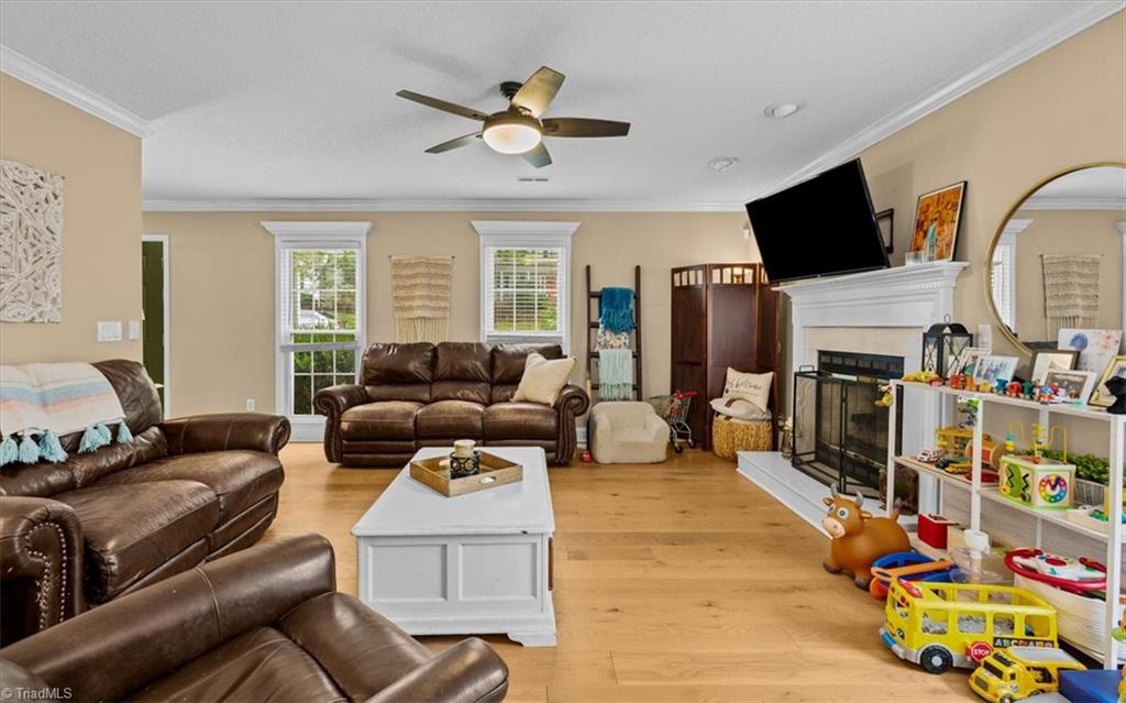 4904 Jessup Grove Road Property Photo 6