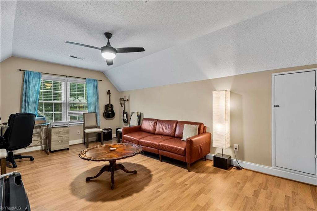 4904 Jessup Grove Road Property Photo 23