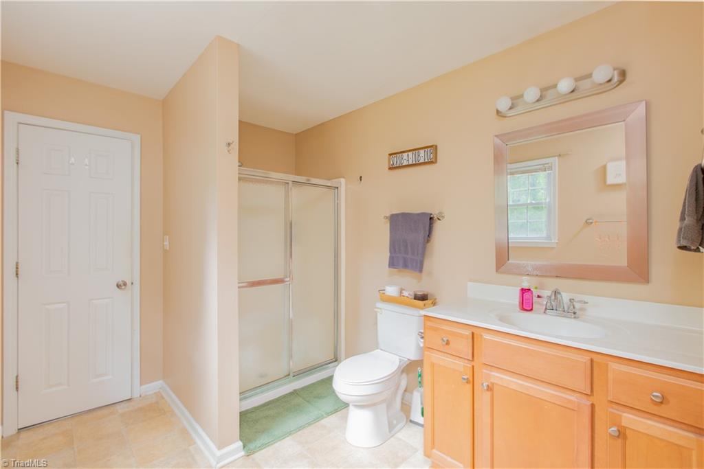 5343 Mapleton Street Property Photo 12