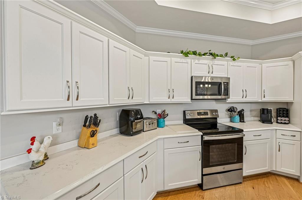 1221 Prospect Drive Property Photo 18