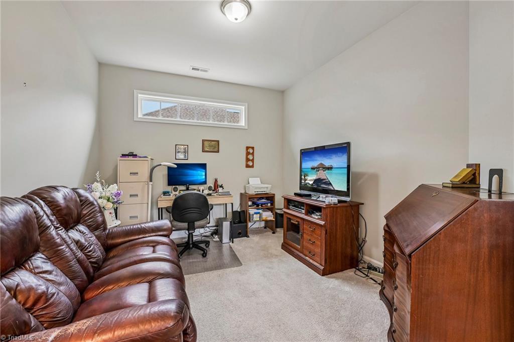 1221 Prospect Drive Property Photo 21