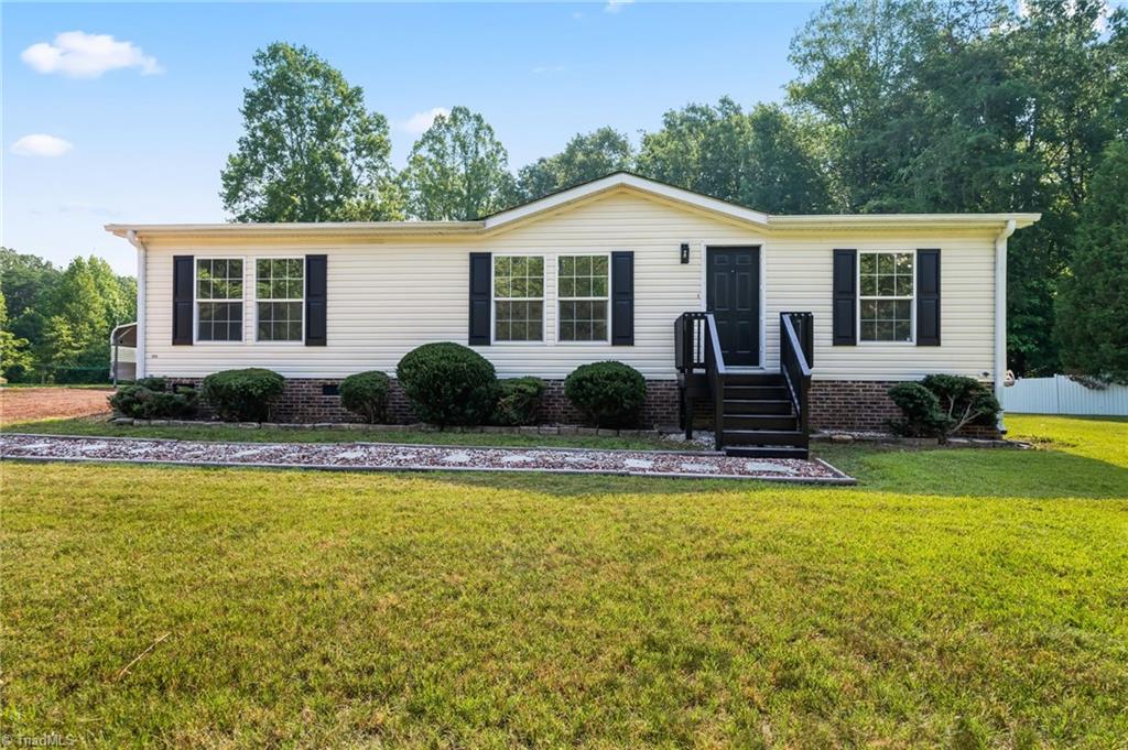 231 Nell Road Property Photo 1